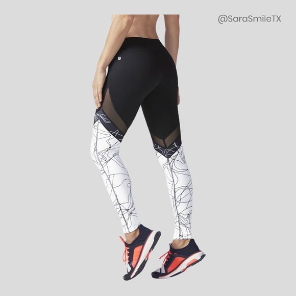 FABLETICS - Mesh PowerHold - Black White Print Tall Workout Leggings - Picture 4 of 11